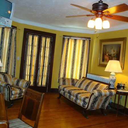 A Night To Remember B & B Niagara Falls Exteriör bild