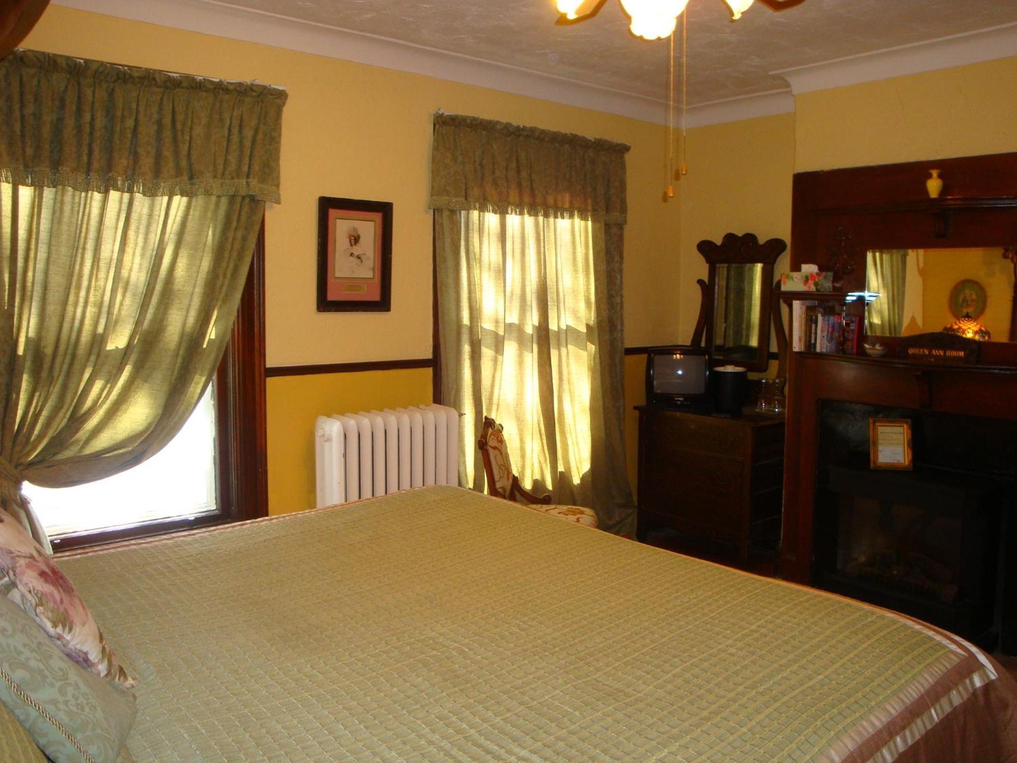 A Night To Remember B & B Niagara Falls Exteriör bild