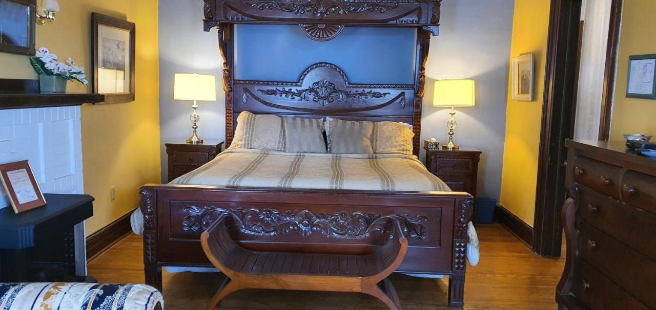 A Night To Remember B & B Niagara Falls Exteriör bild
