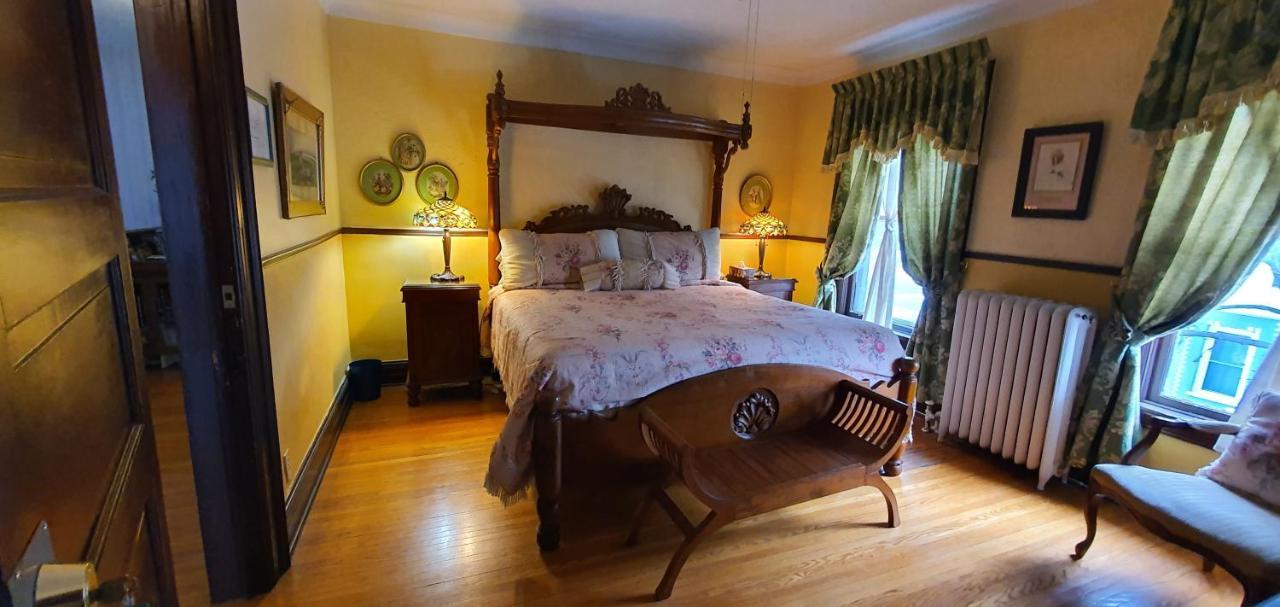 A Night To Remember B & B Niagara Falls Exteriör bild